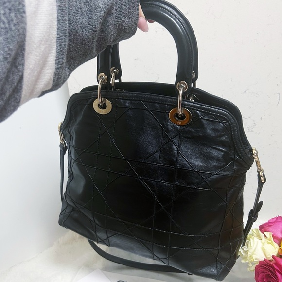 Authentic Dior Gorgeous Black Medium Leather Cannage Granville Bag - Picture 13 of 16